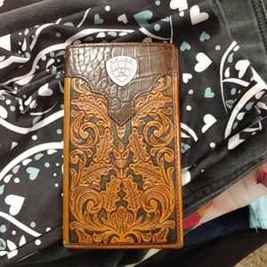 Ariat checkbook / wallet